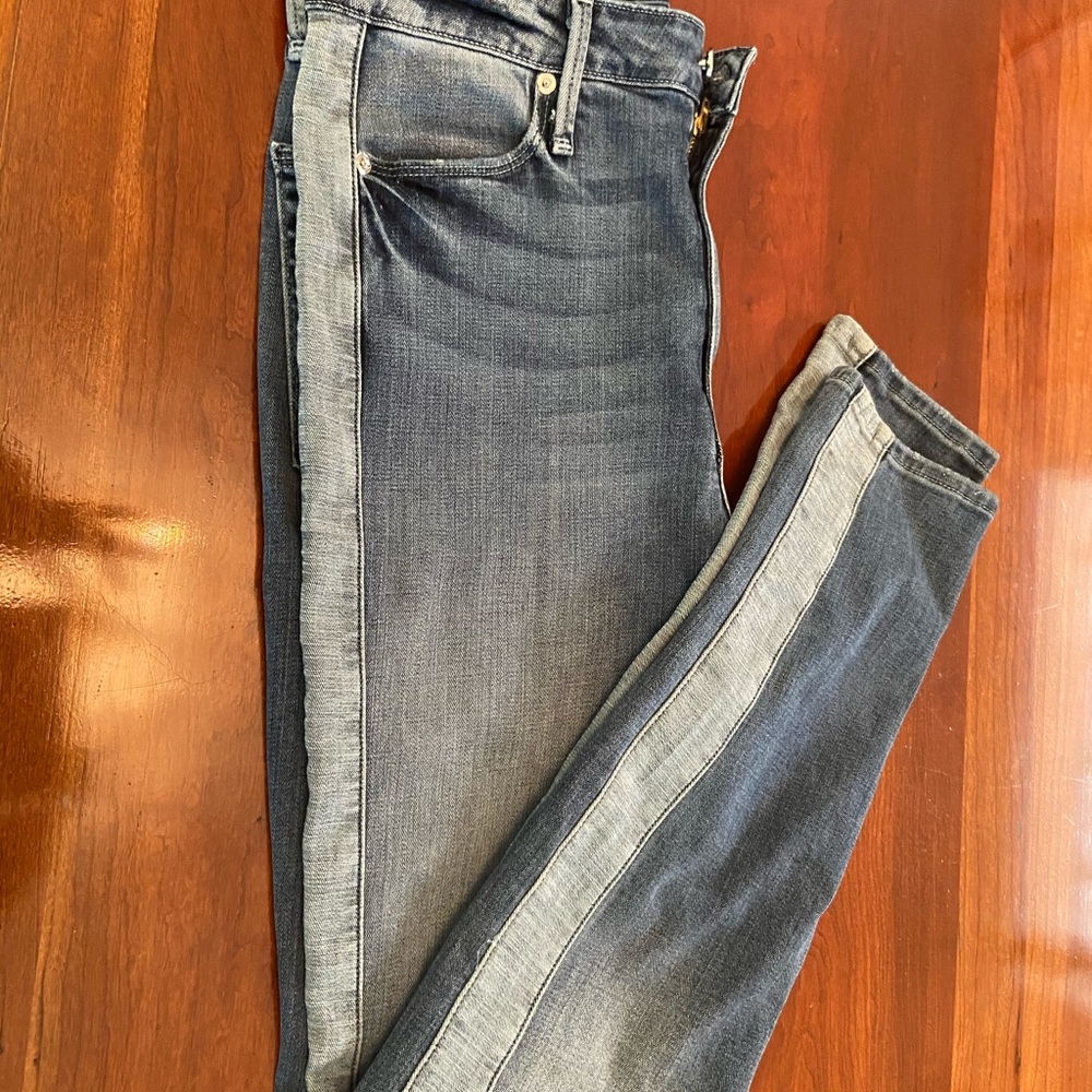 Good American Jeans with side stripe. Size 10